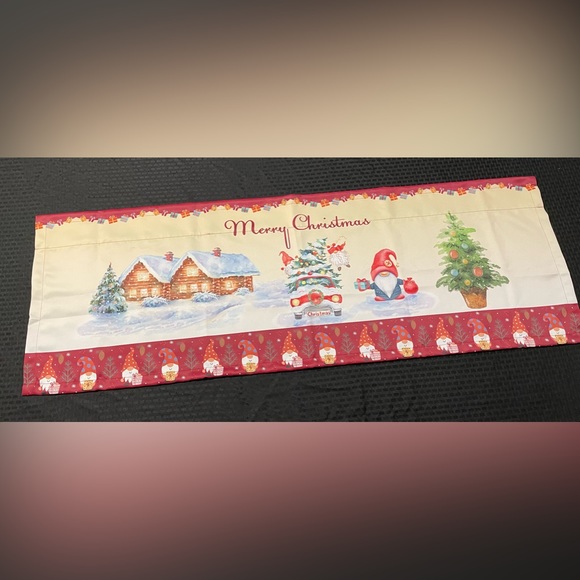 Short Table Runner 52” W X 18” H Christmas Coffee Table Runner New - Picture 5 of 11